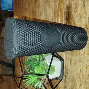 Sarbucks 2021 Studded Tumbler